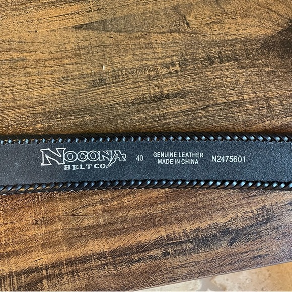 Nacona Black Genuine Leather Belt Large - Picture 3 of 5